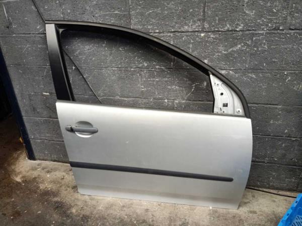 PORTE AVANT DROIT VW GOLF 5 5PORTES - Vue 1